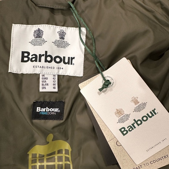 Barbour Long Down Vest, dark green, women’s 12/14 - Picture 2 of 4